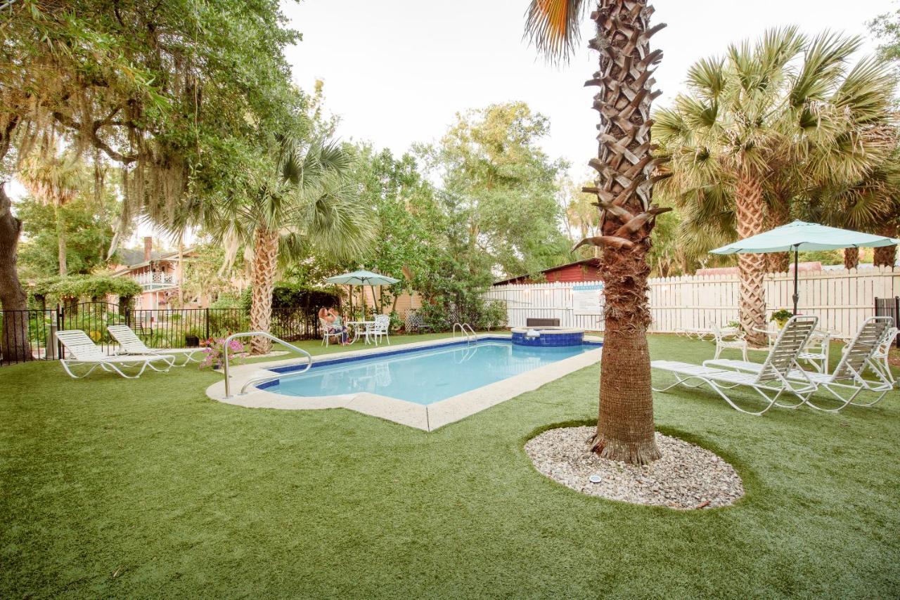 גיינסוויל Sweetwater Branch Inn מראה חיצוני תמונה