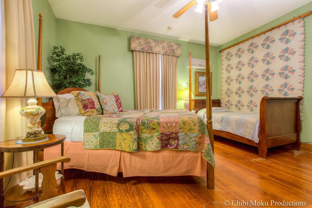 גיינסוויל Sweetwater Branch Inn חדר תמונה