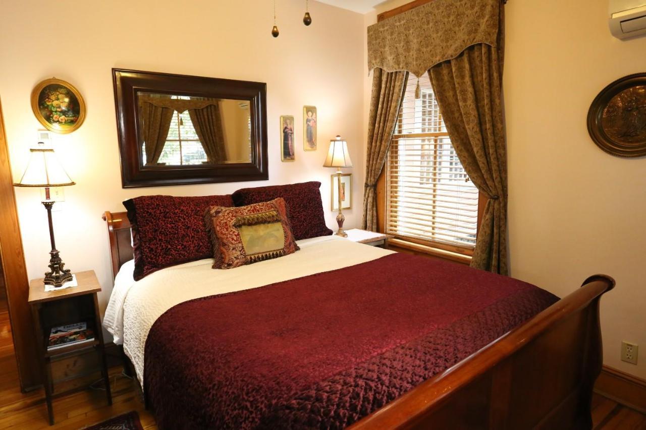 גיינסוויל Sweetwater Branch Inn חדר תמונה